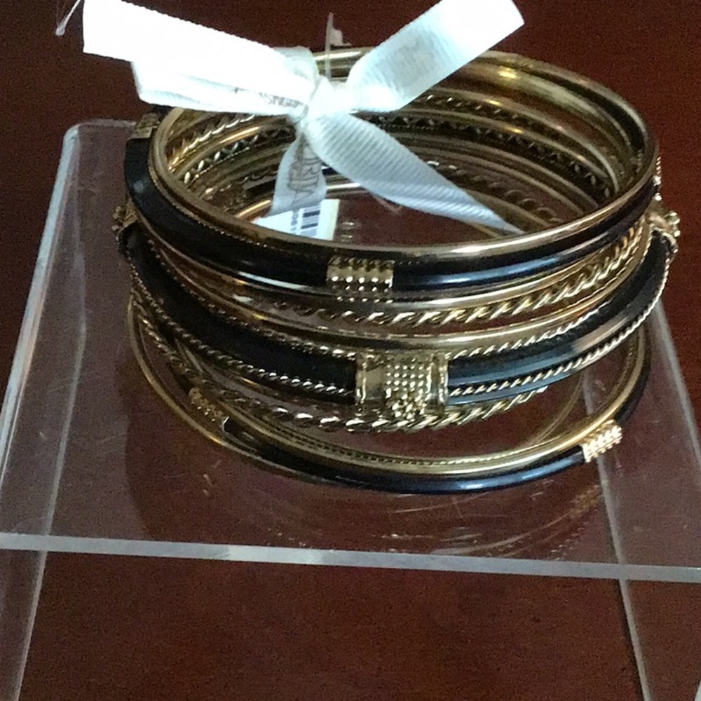 Amrita Singh Black/Gold tone Bangle Bracelets